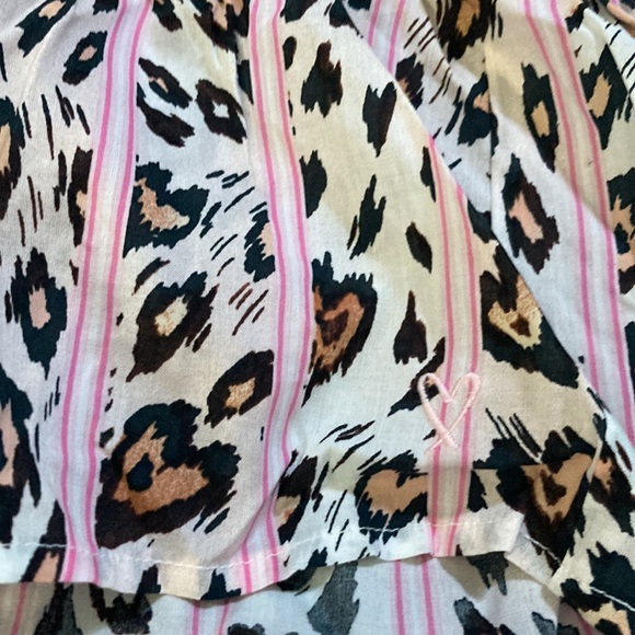 NWT Victoria secret shorts💕 - Picture 8 of 8